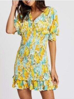 faithfull es saada mini dress NWT Faithful The Brand Floral Smocked Mini
